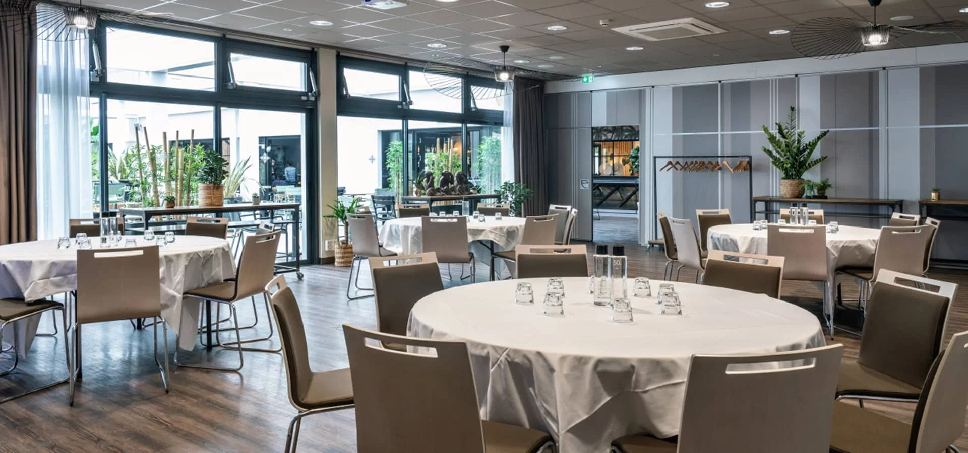 Salle de réception Amazone privatisable au Bistro Yonnais à La Roche-sur-Yon.