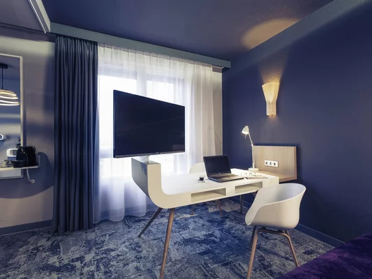 hotel-mercure-la-roche-sur-yon-junior-suite_04.jpeg